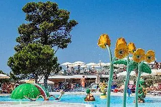 Village Zaton 3*